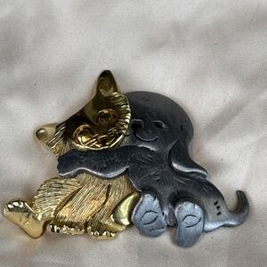 UltraCraft Cat Dog Brooch Pewter Gold Silver Tone Vintage Signed‎
